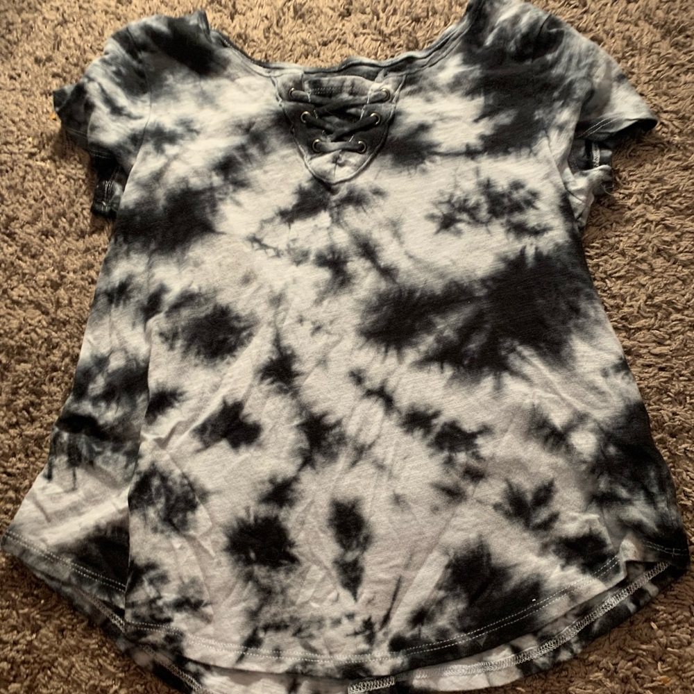 Kids black and white dyed shirt